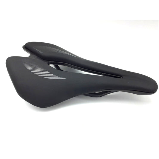 Pinarello Lynxs Ultrafast Superflow 碳纖座位~黑色 / Pinarello Lynxs Ultrafast Superflow Carbon Saddle~Black